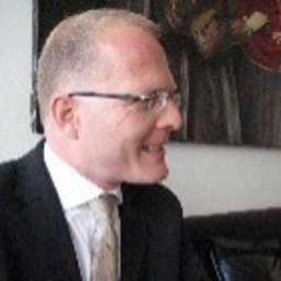 Dr. Jean-Arno Topp