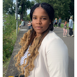 Ines-Christiane Tumi