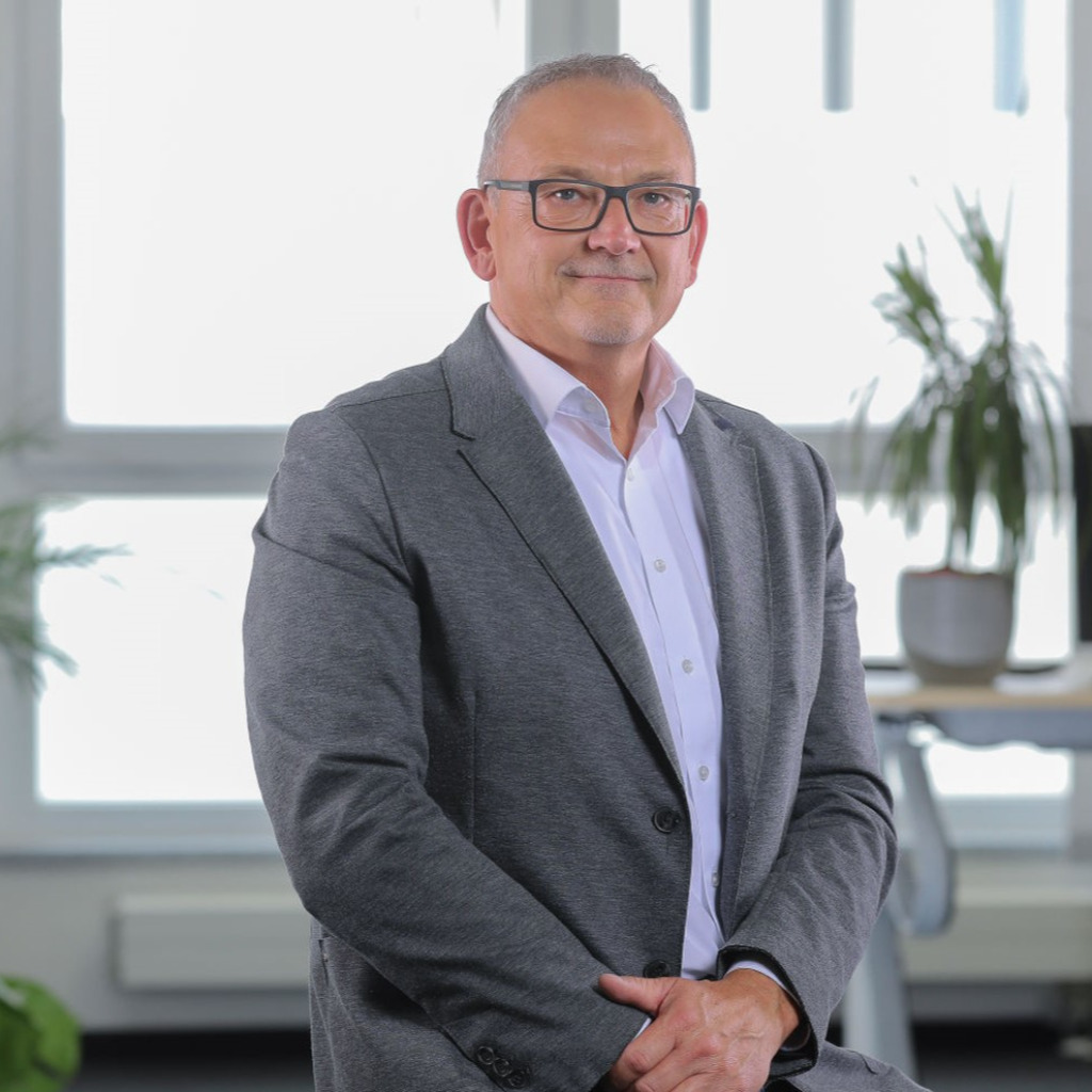Rainer Bartels - Abteilungsleiter - EDAG Engineering GmbH Wolfsburg | XING