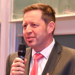 Dr. Thomas Daube