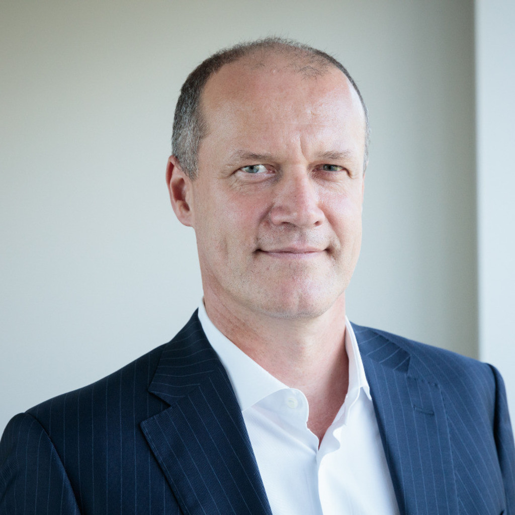 Hendrik Lang Chief Executive Officer finnova AG Bankware XING