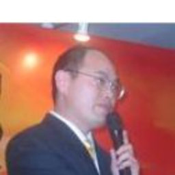 Prof. 健华 马