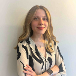Zeynep Betül Tezcan