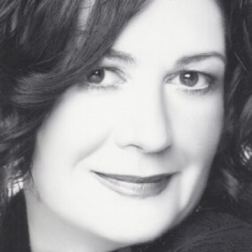 Sue McLean Marketing Manager Accru Felsers Chartered Accountants XING