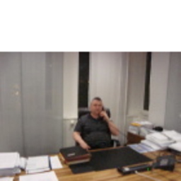 ^Michael Bätz