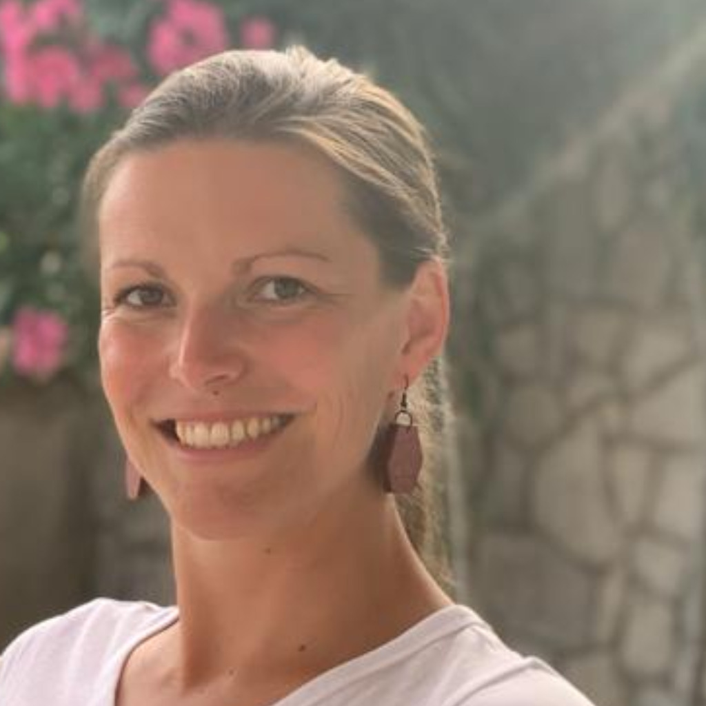 Anne Hase Anne Hase Controlling und Consulting im Gesundheitswesen