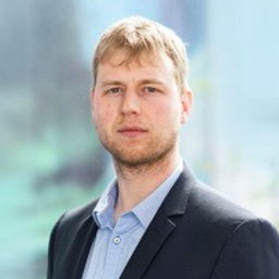 Dr. Dominik Seuß