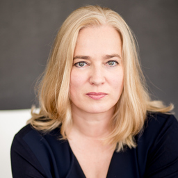 Valerie Busse