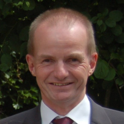 Josef Pölker Beratungsingenieur für Servoantriebssysteme