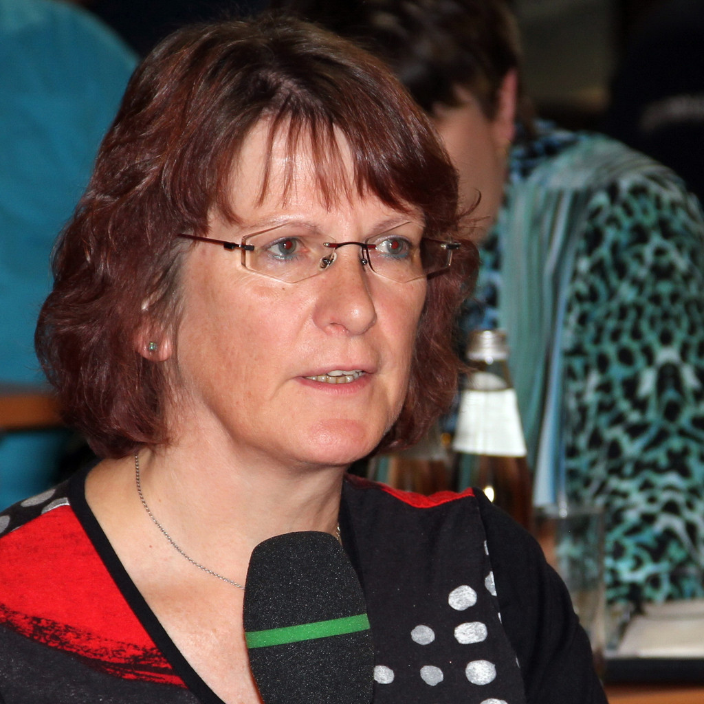 Sabine Arnold Senioradministrator DB AG XING