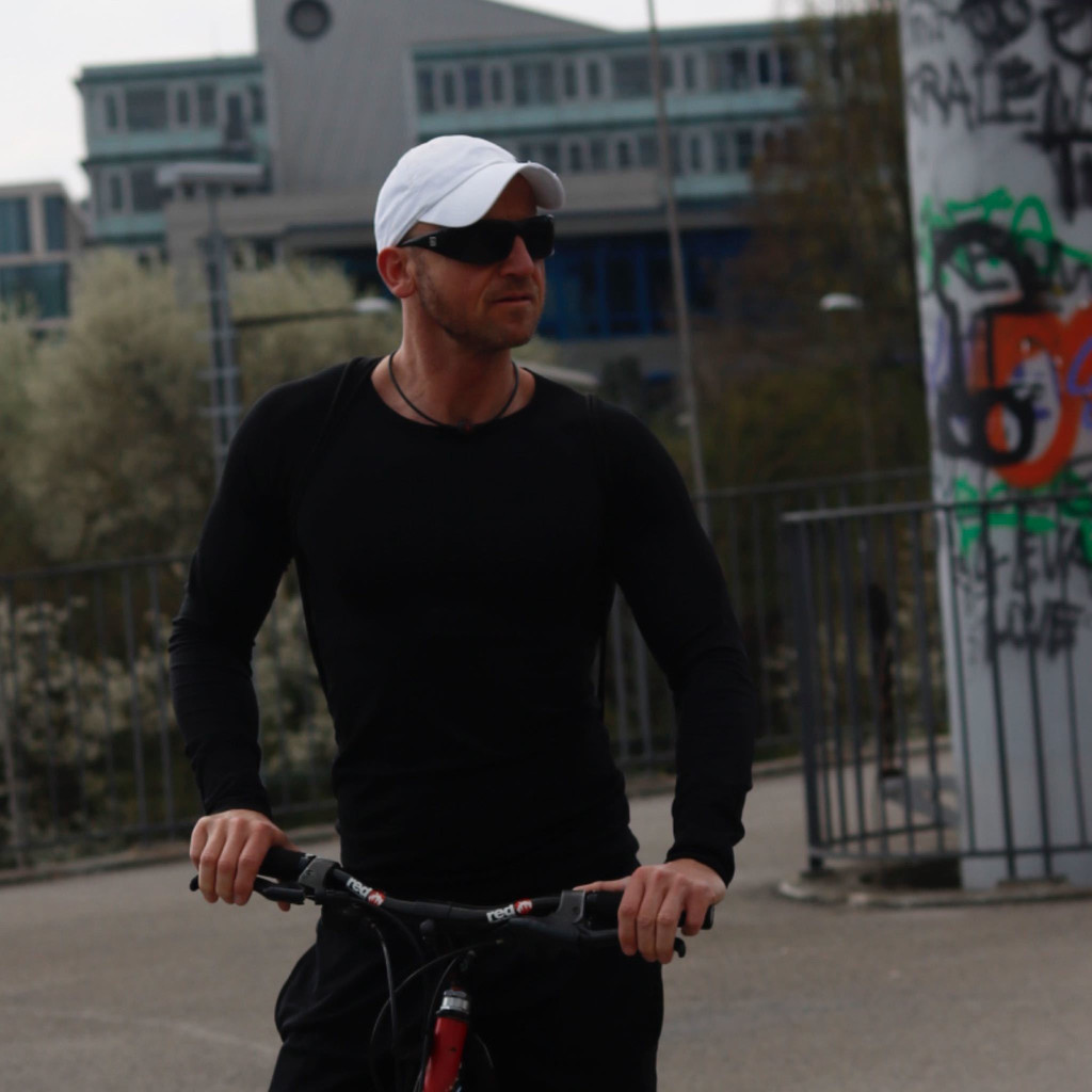 Markus Jöst Intensivkrankenpfleger Jonathan Intensivpflegedienst XING