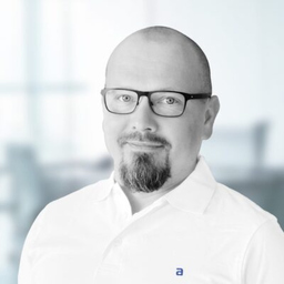 Jaroslaw Pluschke