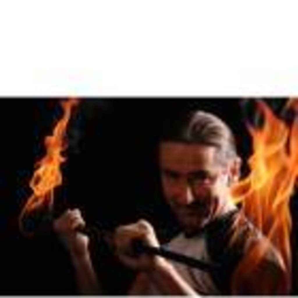 der Lemmi Feuershow & Lichtjonglage Lemmi XING