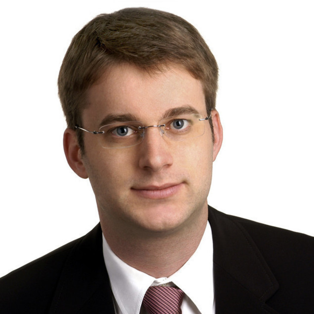 Dr. Julian Doenecke Zuständig u. a. für Mittelstandsfragen