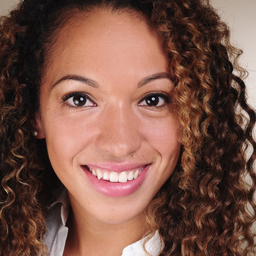 Jacqueline Lomax