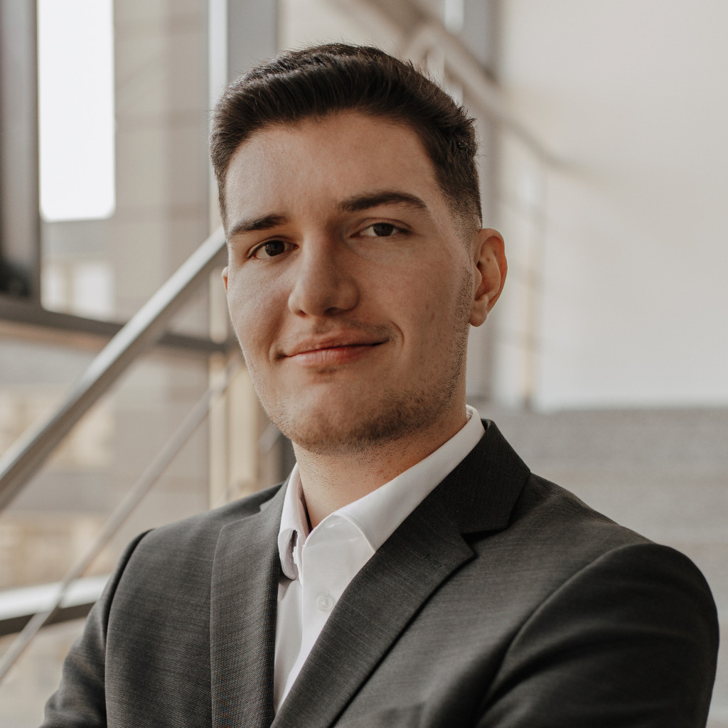 Nicolas Korte Category Specialist ALDI SÜD XING