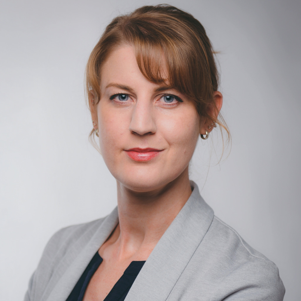 Julia Pant - Pressesprecherin - Straßen.NRW | XING
