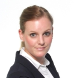 Julia Woehlk