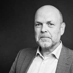 Henning Clare