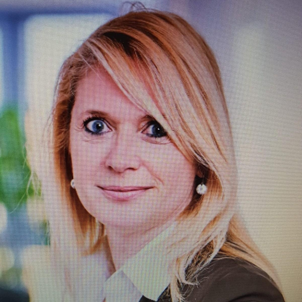 Christine Schneider Assistenz der Vorstandschaft OEKOGENO eG XING