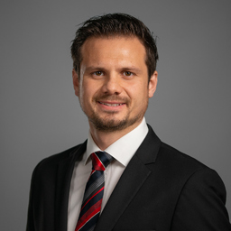 Dr. Manuel Kathan