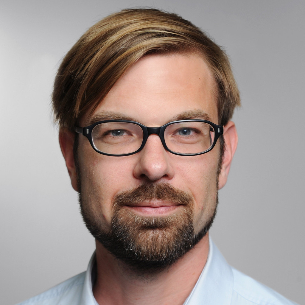 Bernhard Knoll Senior Systems Engineer Aioi Nissay Dowa Insurance