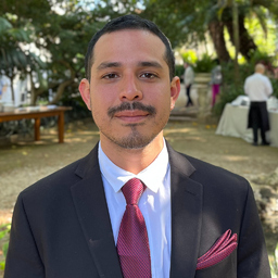 Dennis Ugalde