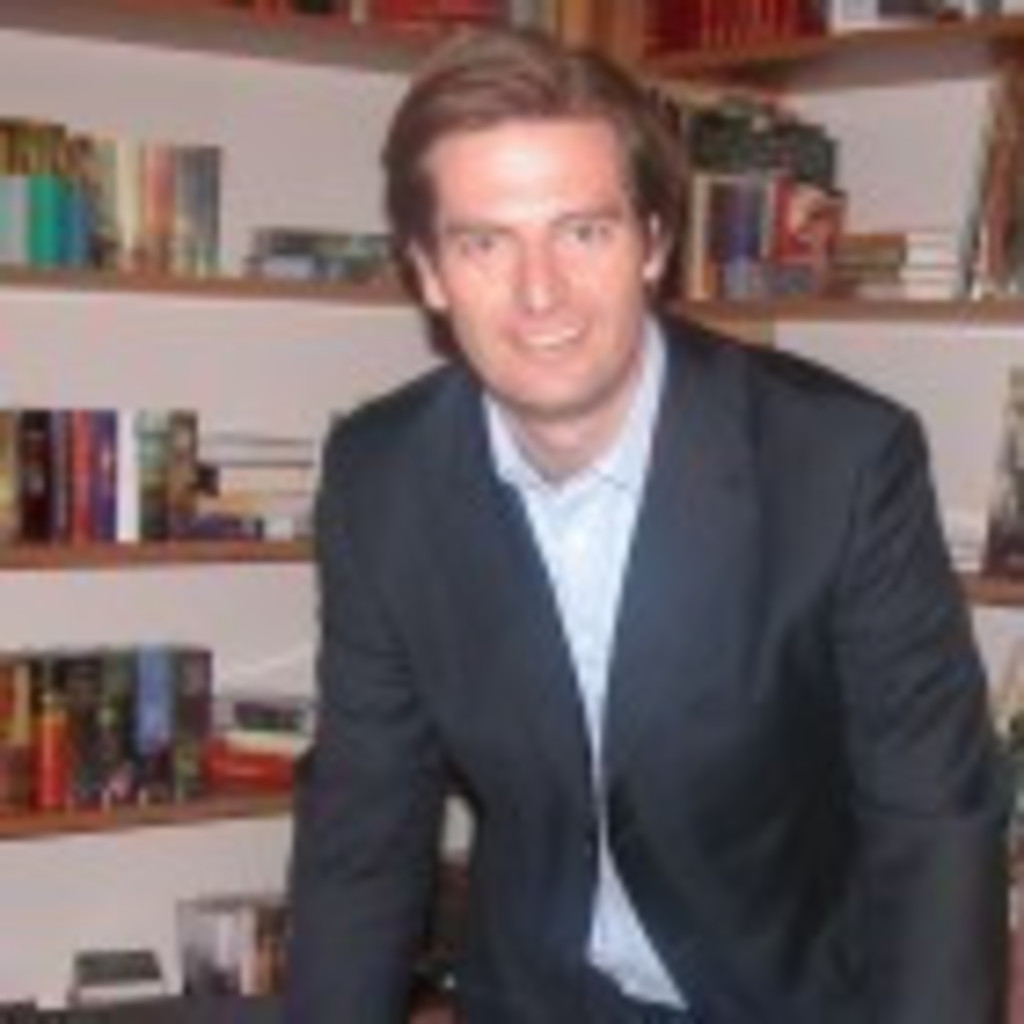 Carsten Tams Senior Vice President, Bertelsmann Ethics & Compliance