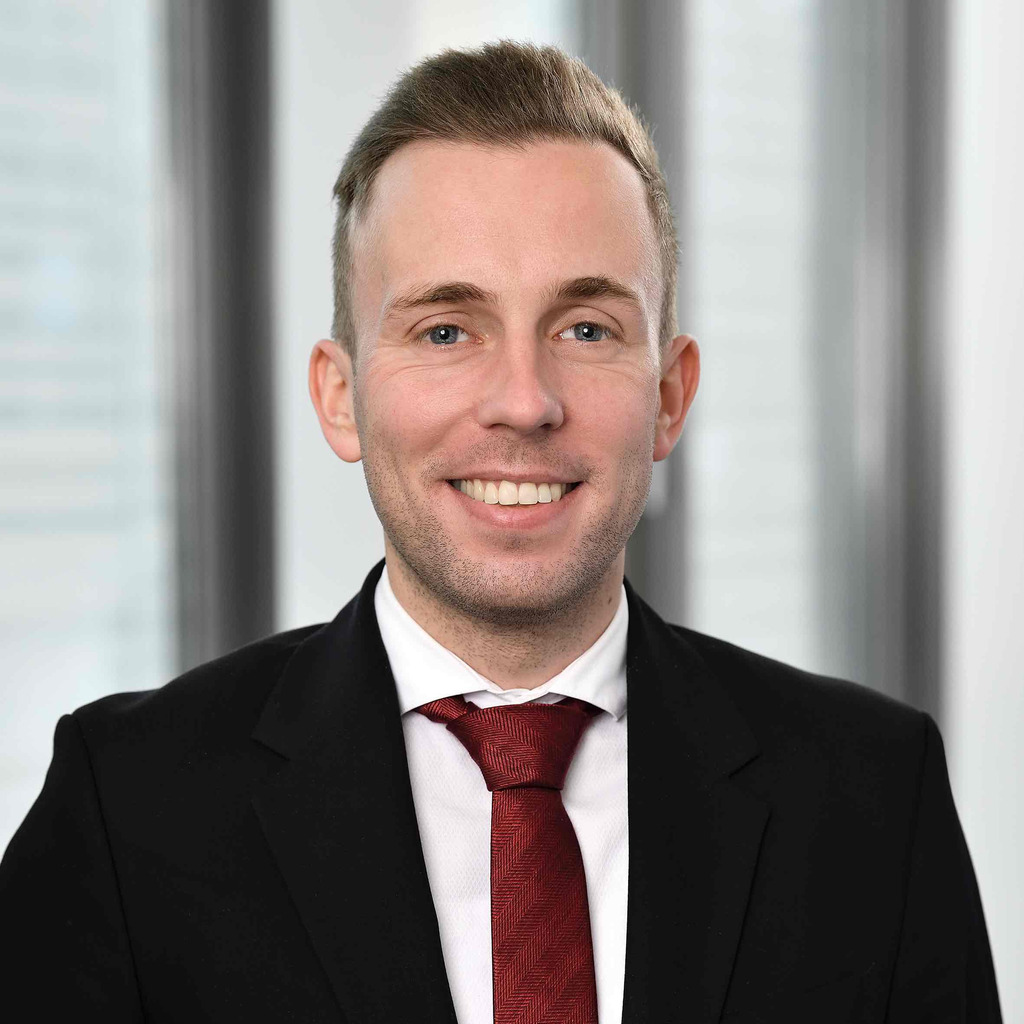 Kevin Sirowi Experte für Informations und Kommunikationsmanagement