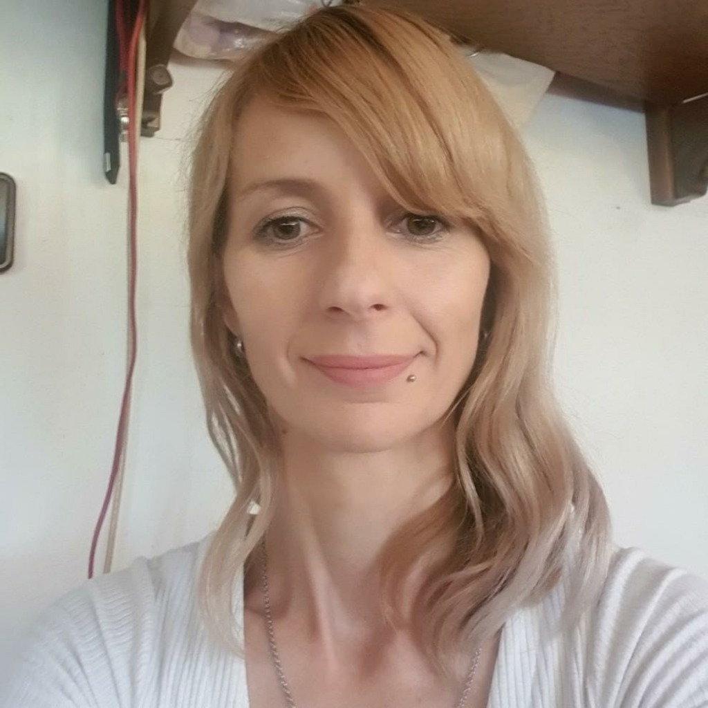 Alica Novak 1. Hausdame Piettal Operation GmbH XING