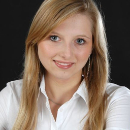 Jennifer Schmitz