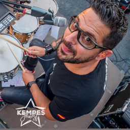 Victor González