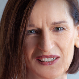 Eva KOLLENZ-ROETZEL