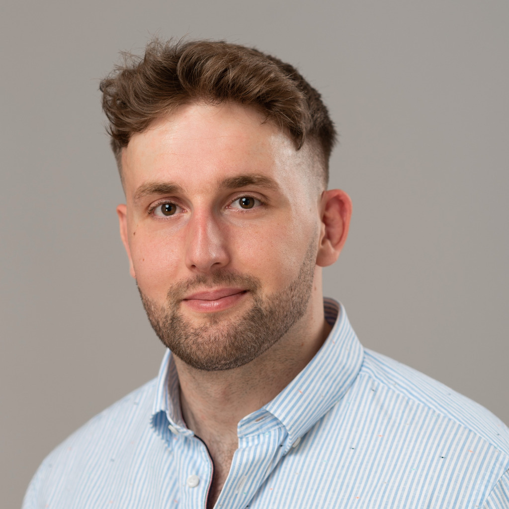 Alex Bloisi - Tech Recruiter and Founder - Ventellect | XING