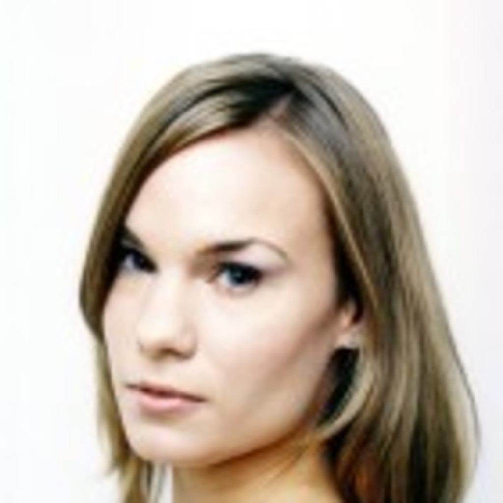 Social Media Profilbild Katja Heuzeroth 