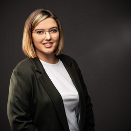 Julia Kaiser