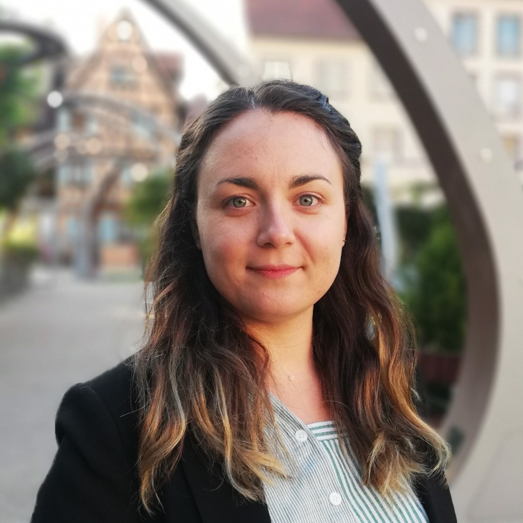 Mathilde Bodéré Junior Brand Manager Eau Thermale Avène Pierre