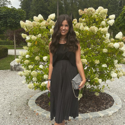 Medina Yilmaz