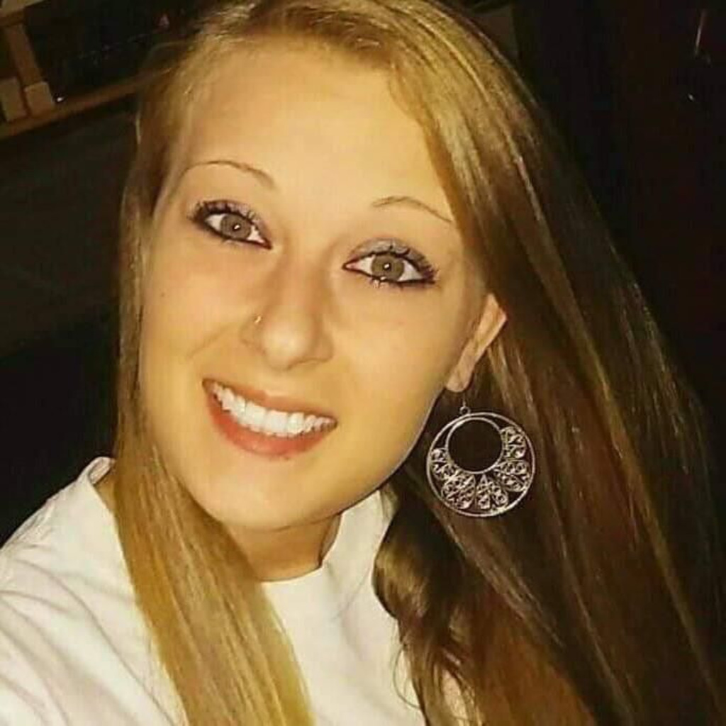 Christin Collins Manager Heather Hodge XING