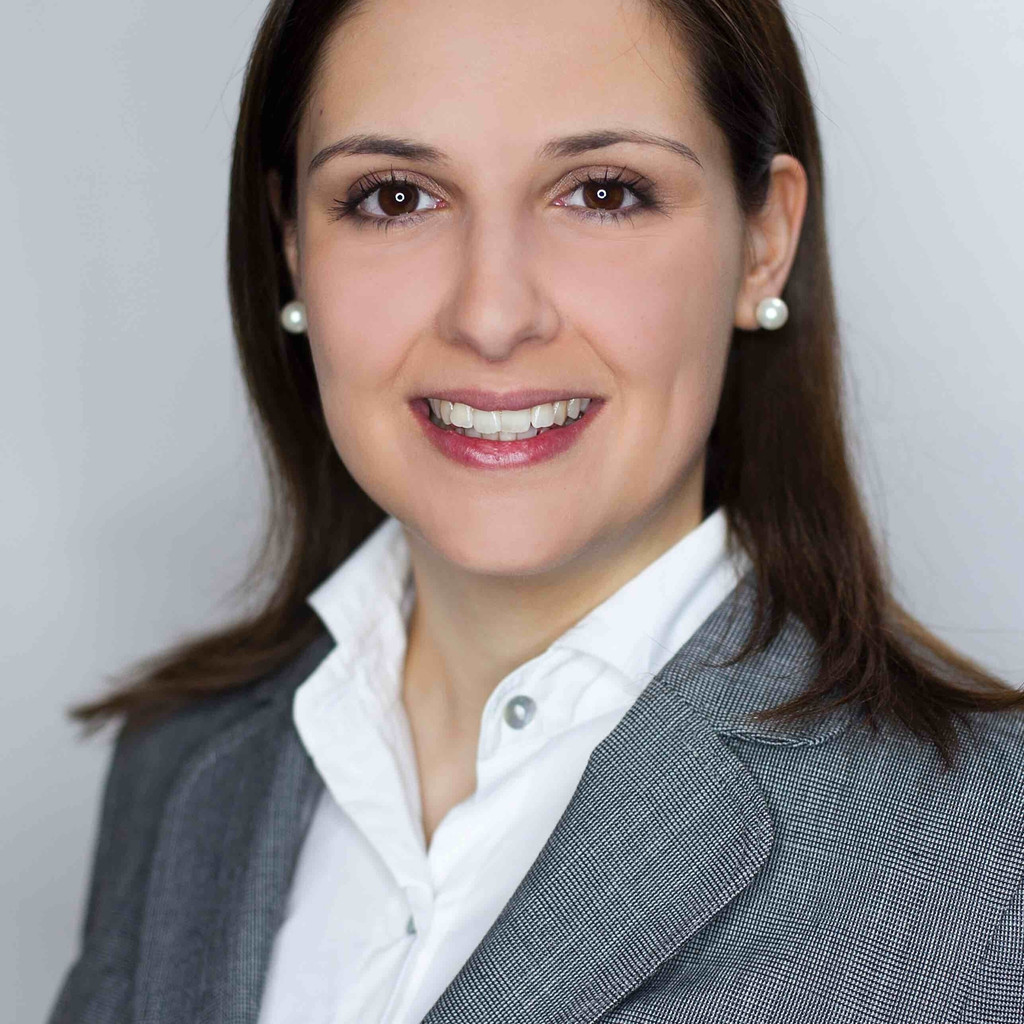 Scherin Alagati Manager Finanzen und Controlling Pierre Fabre XING