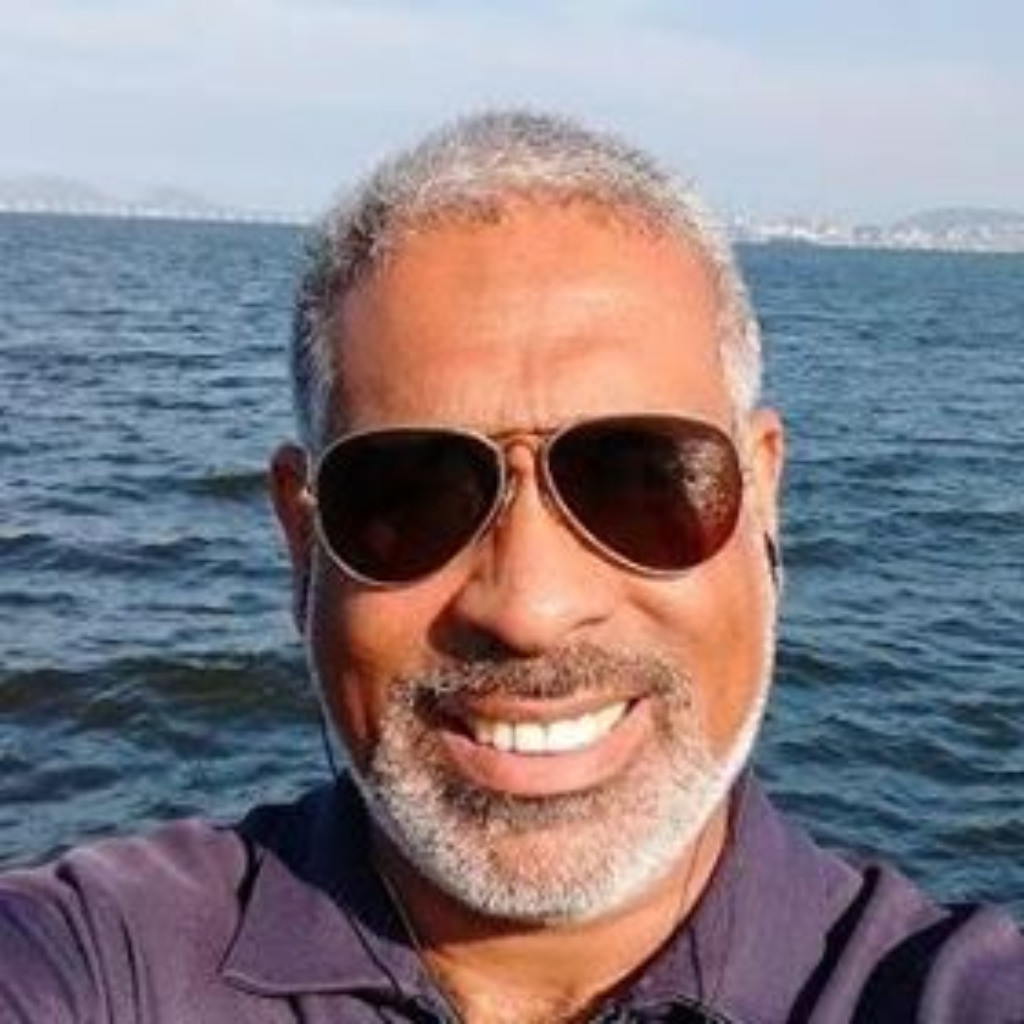 Dr. Marcos Santos Profesor Tronwell XING