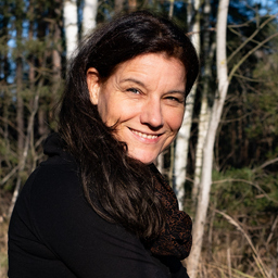 Daya Nalini Gudermuth