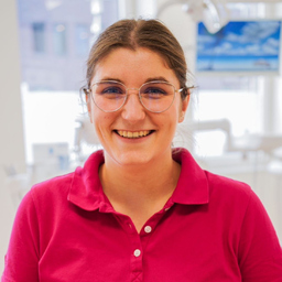 Julia Schlinge