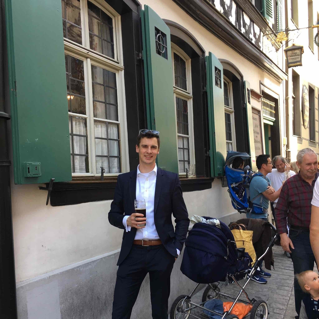 Benjamin Tanis Digitalisierung & Prozessoptimierung der bayer