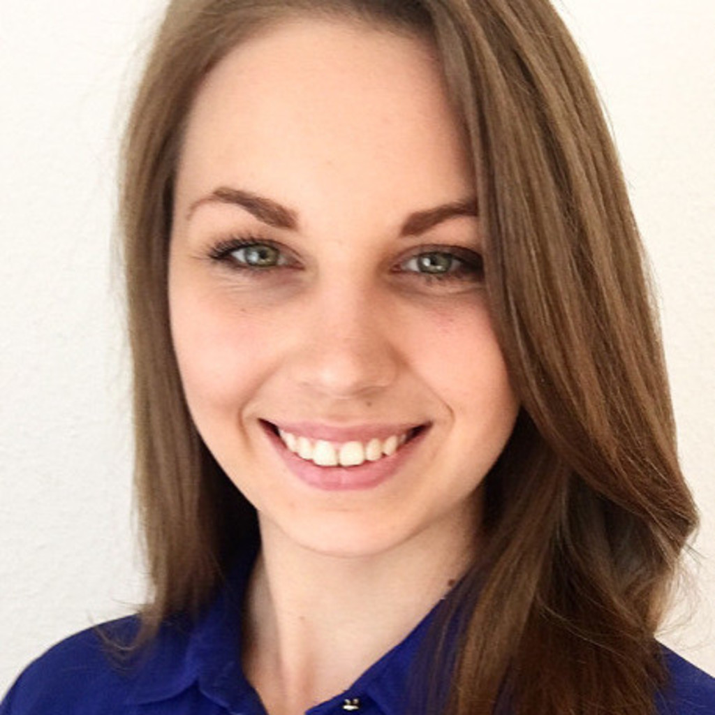 Julia Franz Auszubildende zur Veranstaltungskauffrau Fast Lane