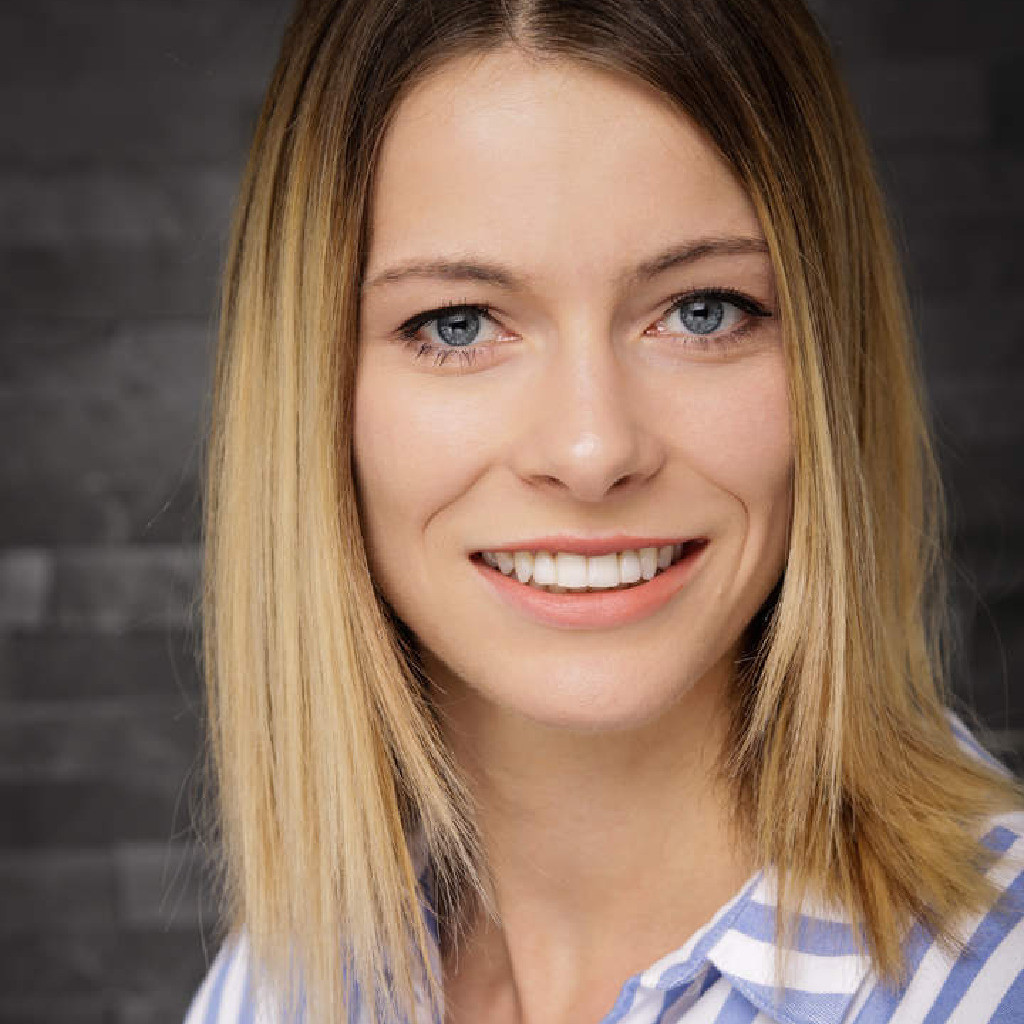 Jennifer Dreßler Agenturleiter Deutsche Vermögensberatung XING