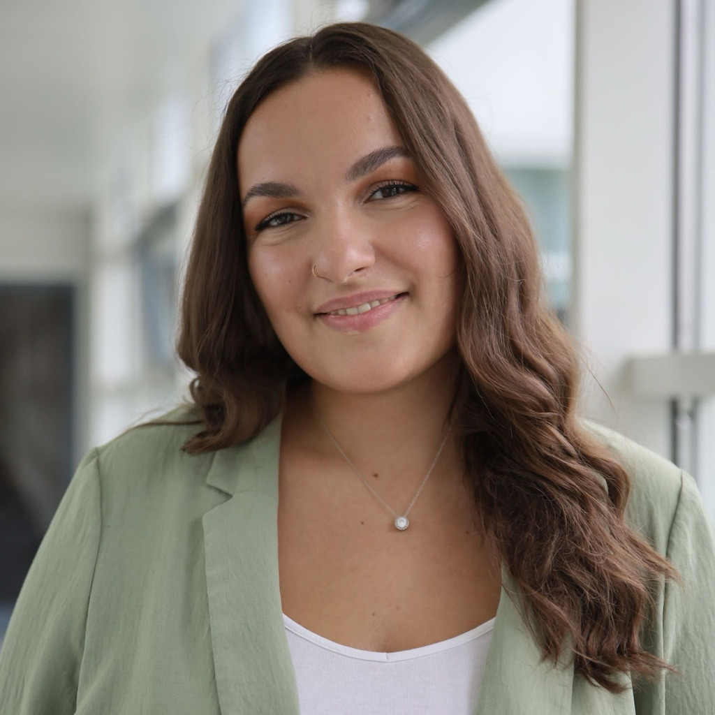 Chiara Olivieri - Verkaufsberater im Innendienst - Allgäuer ...