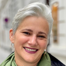 Mariann Ambrus-Lang