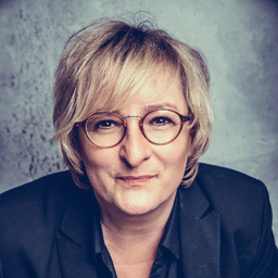 Andrea Lange