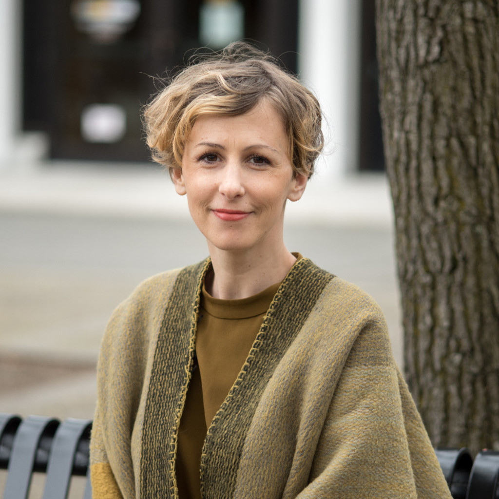 Jessica Obenauf Lease Up Property Manager Bonavista Management XING